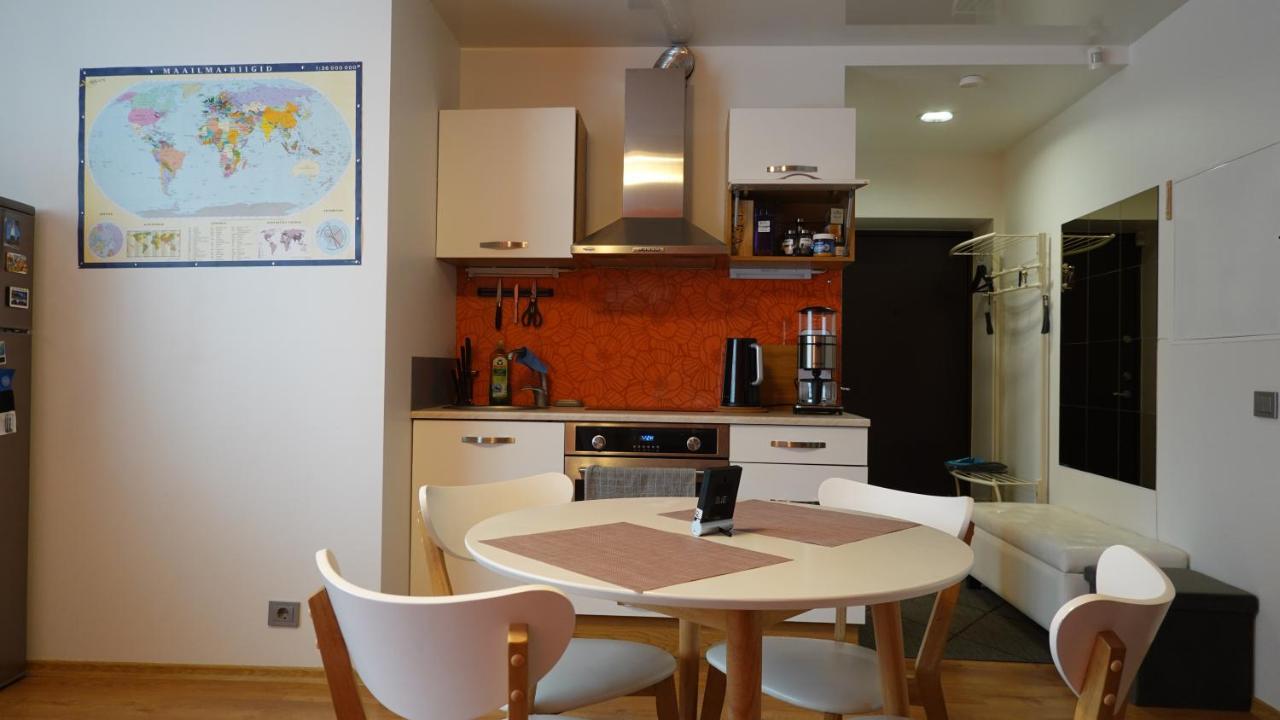 Cozy Telliskivi Apartment Near City Centre Талин Екстериор снимка